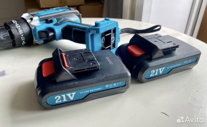 Шуруповерт makita 18v в кейсе