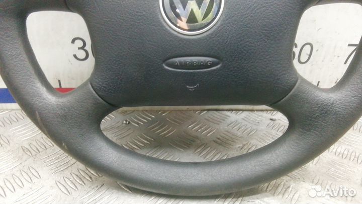 Руль на Volkswagen Passat B5