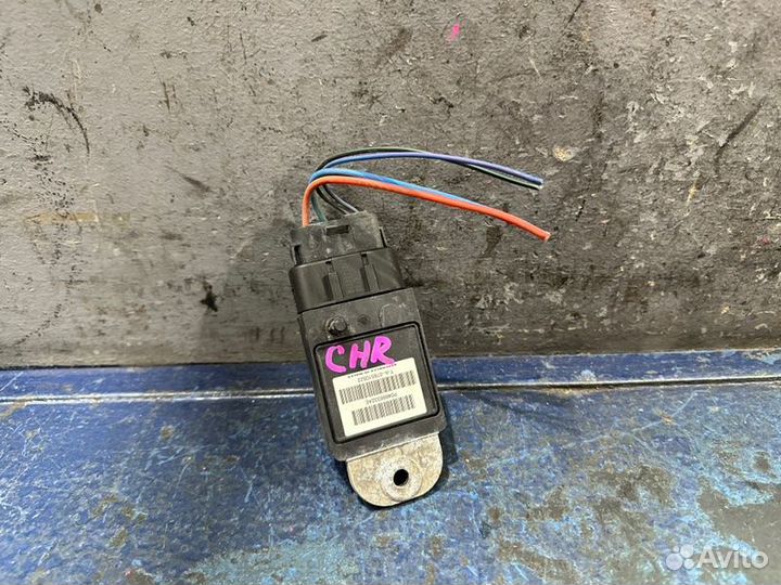 Реле вентилятора Chrysler Voyager 4 01-04Гг