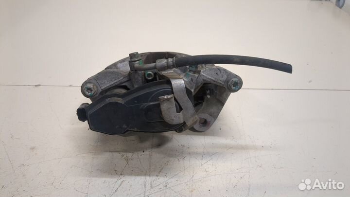 Суппорт Chevrolet Trailblazer, 2021