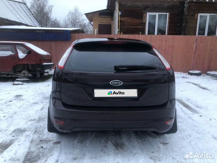 Ford Focus 1.8 МТ, 2009, 252 000 км