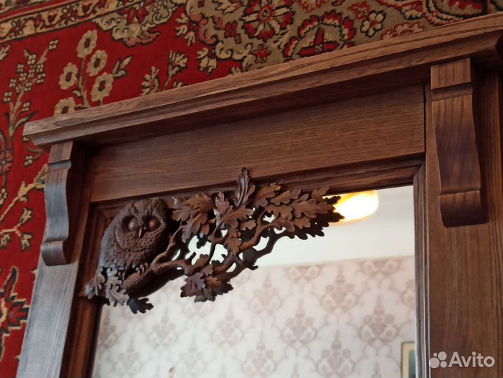 Зеркало в дубовой раме. Ручная работа, резьба