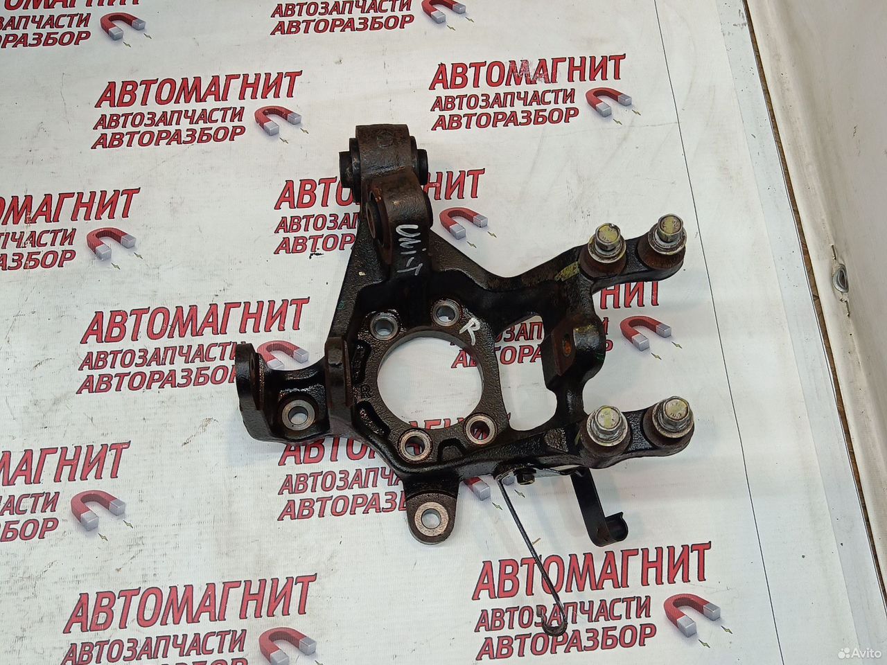 Кулак задний правый Changan UNI-T