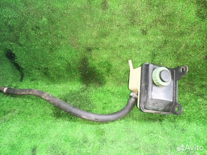 Бачок гидроусилителя Audi 80 B3 JN 1.8