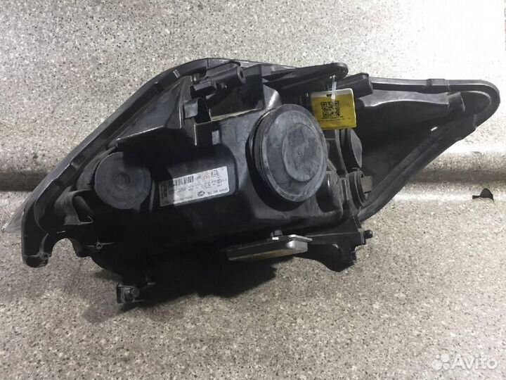 Фара правая Ford Kuga