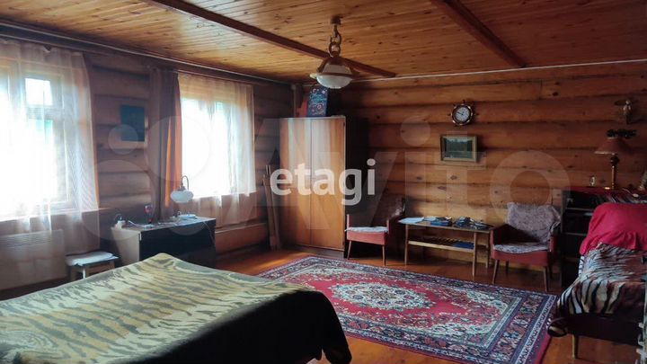 Дом 229,7 м² на участке 17,5 сот.