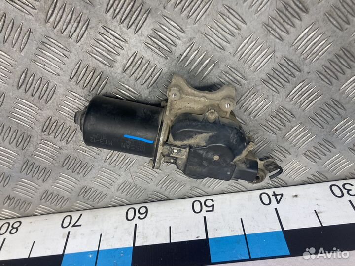 Б/У Моторчик стеклоочистителя передний