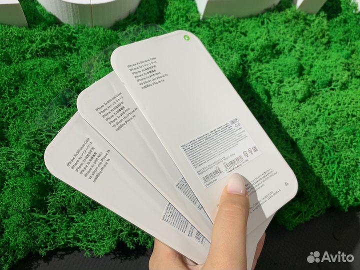 Чехлы для iPhone X