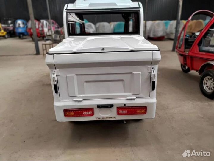 Трицикл GreenCamel Шторм Пикап (60V 1500W) кабина