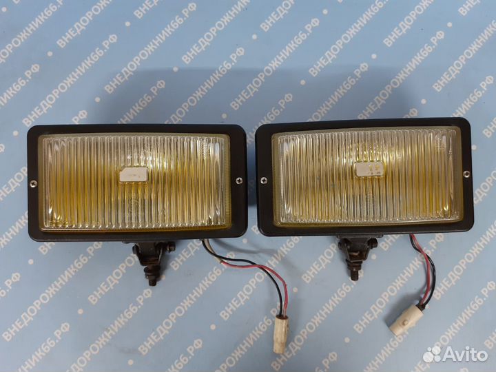 Фары передние противотуманные - 2 шт