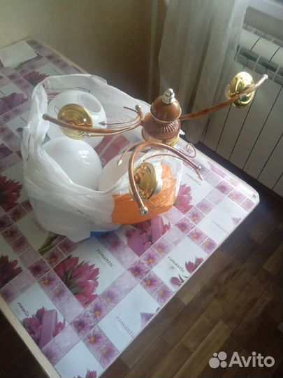 Люстра потолочная бу