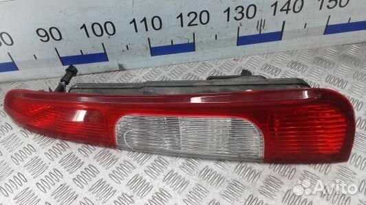 Фонарь задний правый ford C-MAX 1 (EBE18MY01)