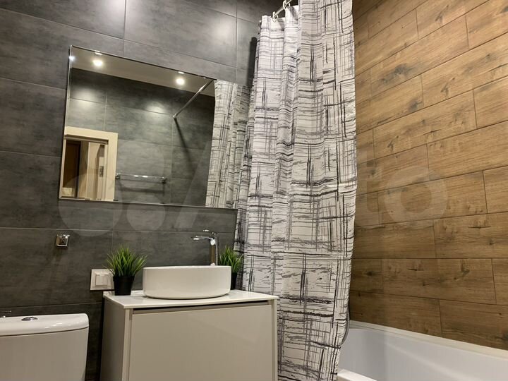 1-к. квартира, 42 м², 3/7 эт.
