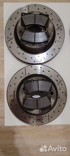 Тормозные диски Toyota Land Cruiser 200