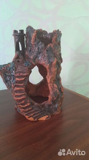 Замок для аквариума