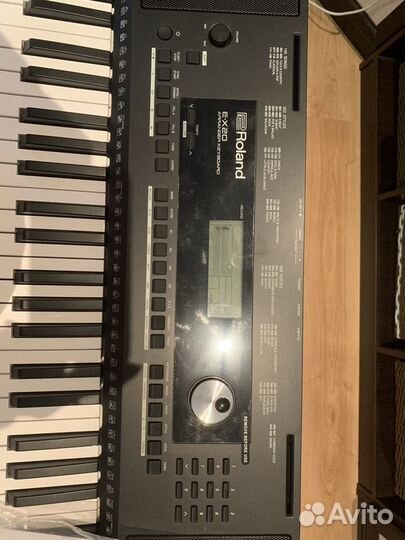 Синтезатор Roland E-X20