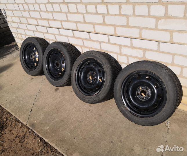 Goodyear UltraGrip Ice 185/60 R15 88T