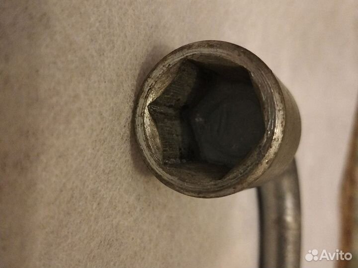 Балонный ключ 19