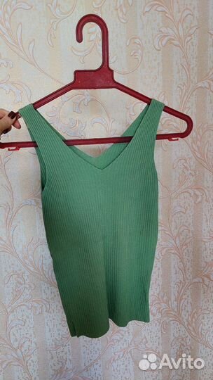 Топы и футболки женские