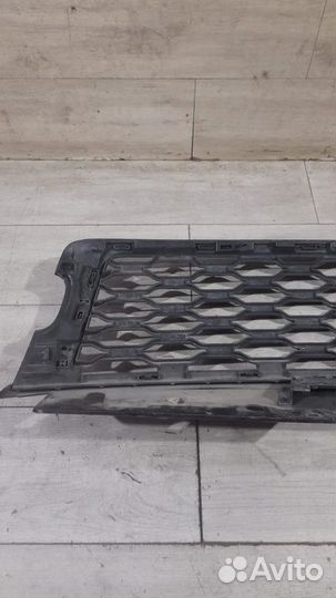 Решетка радиатора Land Rover Range Rover 4 С 2017