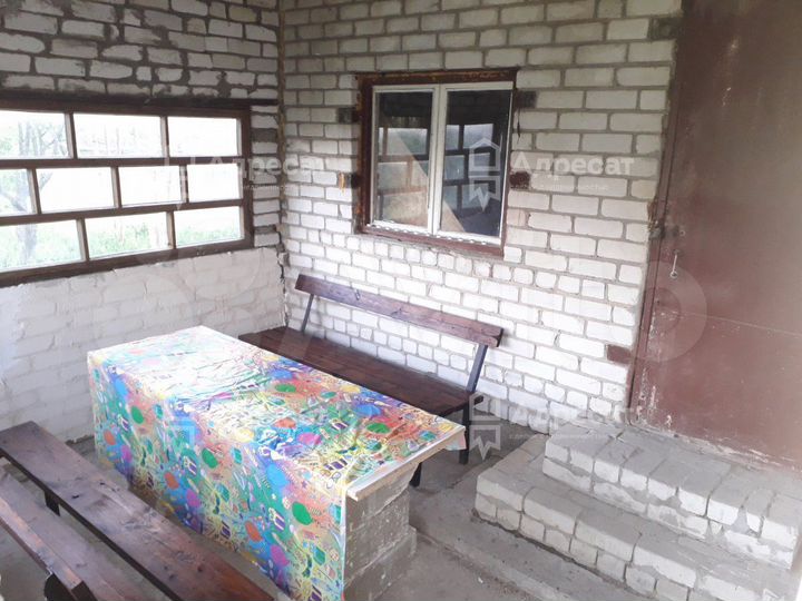 Дом 20 м² на участке 6,2 сот.