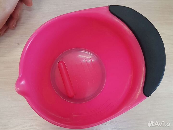 Миска для смешивания красителя для волос