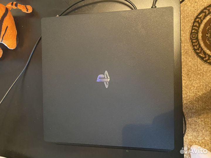 Sony PS4 pro 1tb + PS4VR + PS Move