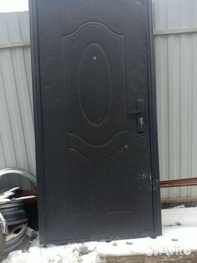 Дверь входная