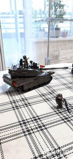 Конструктор танк