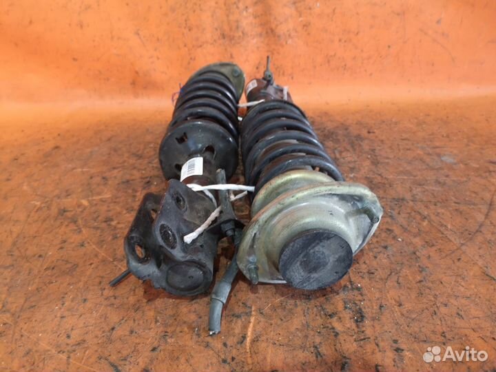 Амортизатор передний Suzuki Alto MA21S