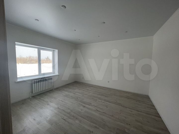 Дом 100 м² на участке 6,5 сот.