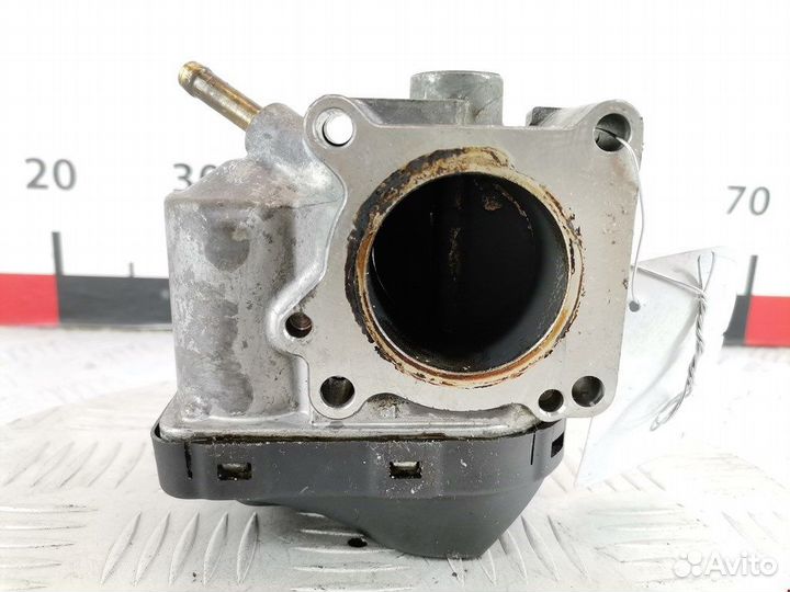 Заслонка дроссельная для Volkswagen Golf 4