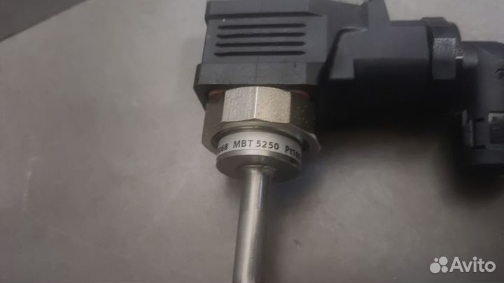 Датчик температуры Danfoss MBT 5250 38 мм 084Z3068