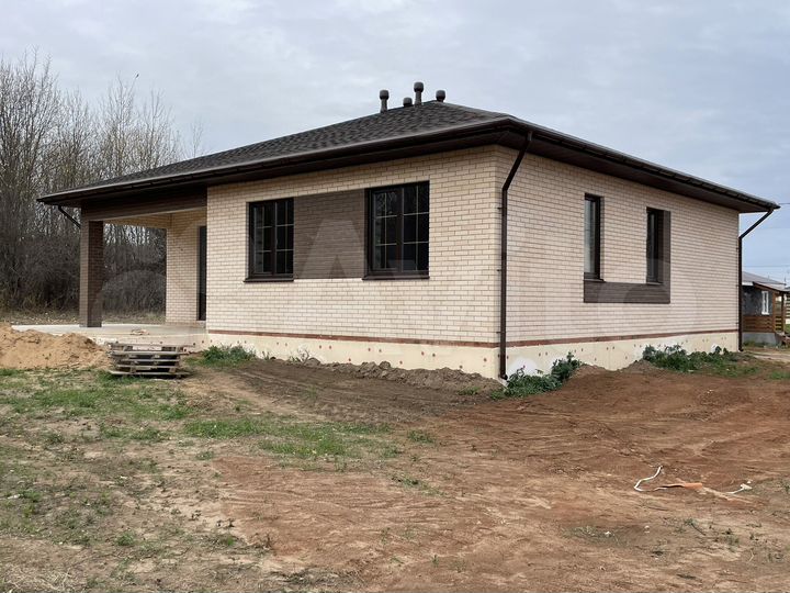 Дом 107,5 м² на участке 8 сот.