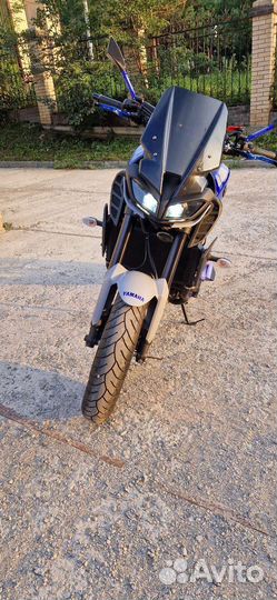 Мотоцикл Yamaмт09
