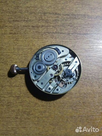 Часы Avance Retard Швейцария (механизм)