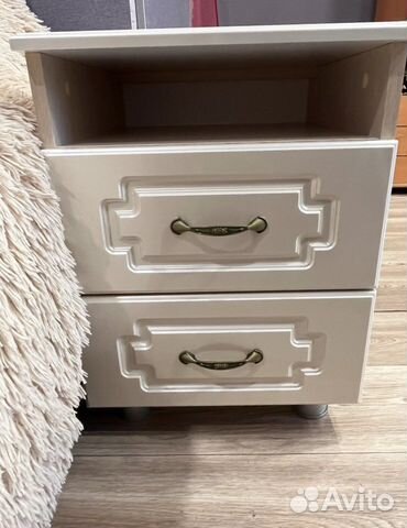 Тумба прикроватная Виктория