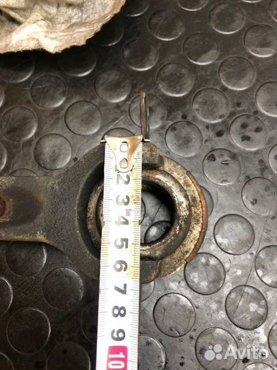 Вилка сцепления Mitsubishi L200