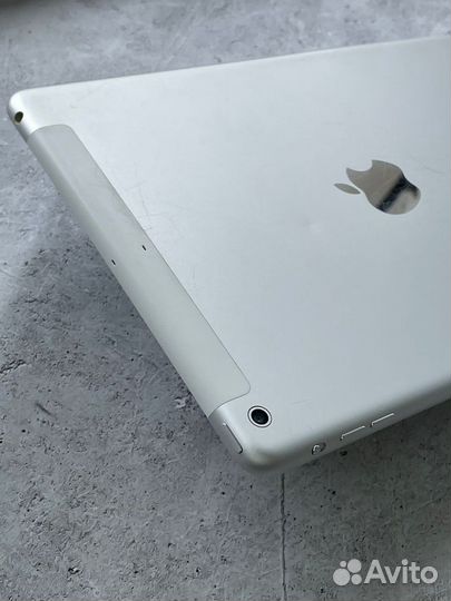 iPad Air 1 поколения wi-fi + sim