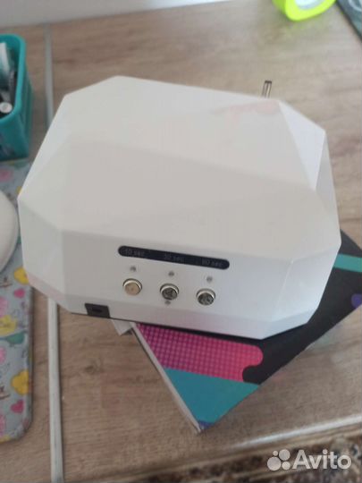 Лампа для ногтей