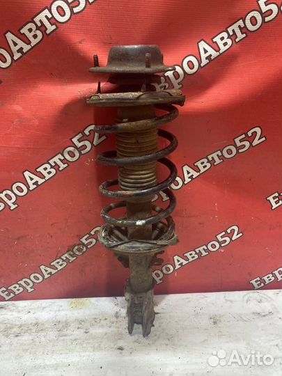 Стойка подвески передняя правая Hyundai Getz 1 1.3