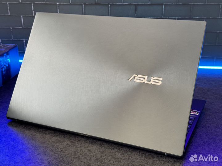 Ноутбук Asus zenbook 14