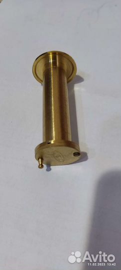 Дверной глазок латунь