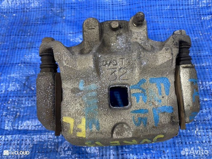 Суппорт на nissan juke YF15 HR15DE