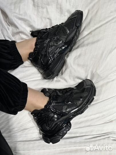 Кроссовки Balenciaga Runner 