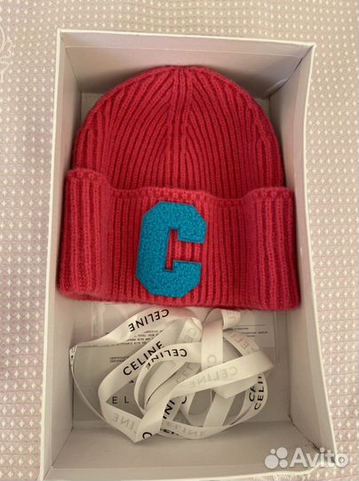 Женская шапка