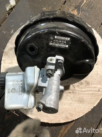 Вакуумный усилитель тормозов Mercedes W212