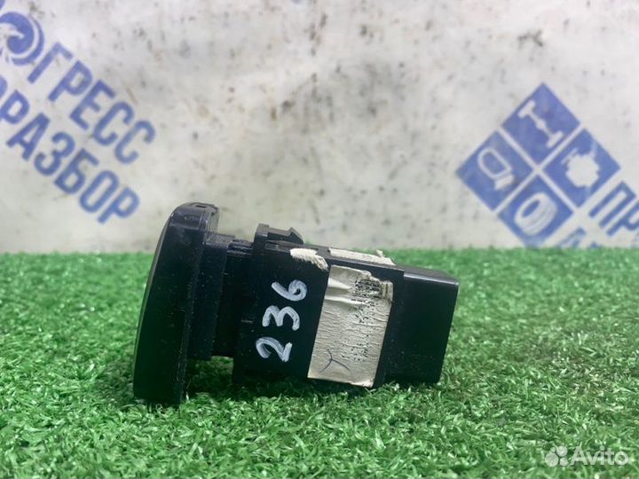 Кнопка аварийной сигнализации Kia Rio 3 седан 1.6