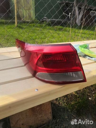 Задний фанарь