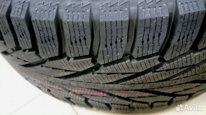 Nokian Tyres Hakkapeliitta R2 225/65 R17 106R